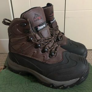 BRAND NEW ⭐️ NORTIV 8 Waterproof Snow/Hiking Boot